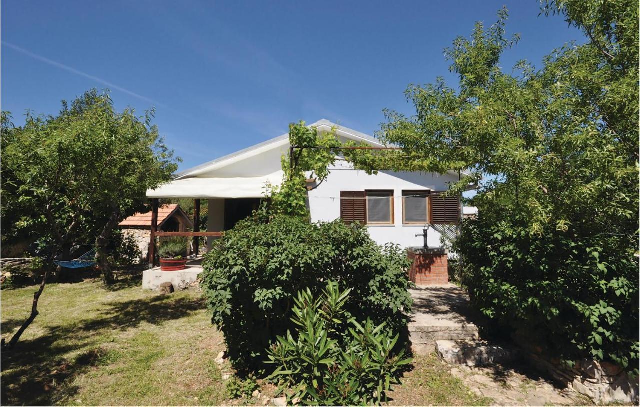 Nice Home In Jezera With Wifi Экстерьер фото