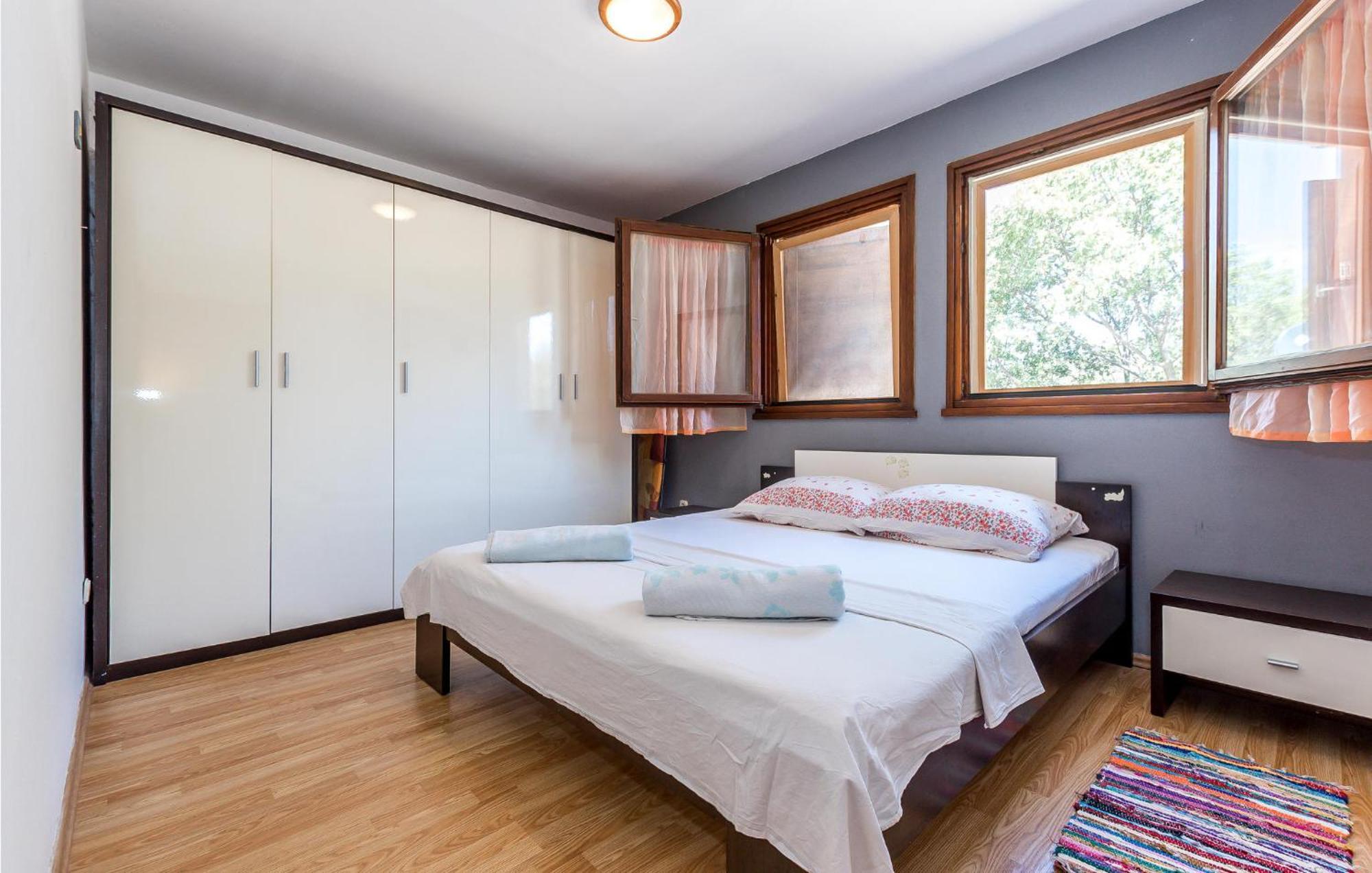 Nice Home In Jezera With Wifi Экстерьер фото